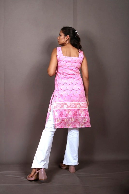 Nesara Pink Print Sleeveless Long Kurti with Lining IBSL083