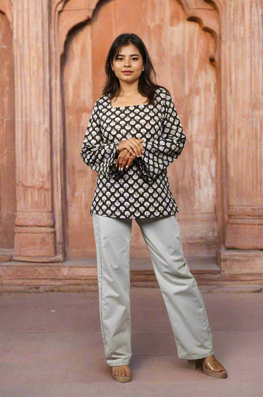 Nesara Black Print Short Kurti IBSK050