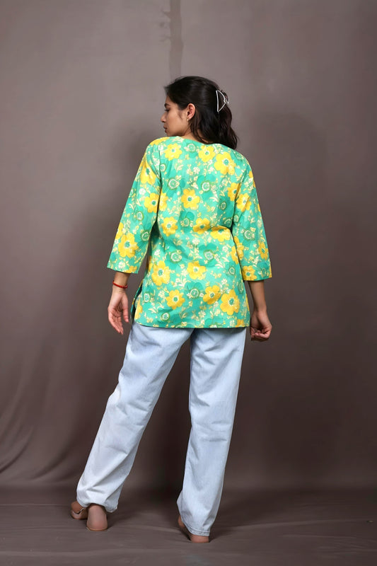 Nesara Turquoise Print Short Kurti IBSK077